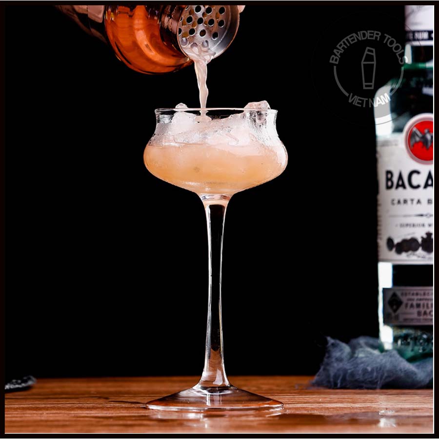 Glass cocktail - Ly cocktail thủy tinh miệng uốn (BG41)