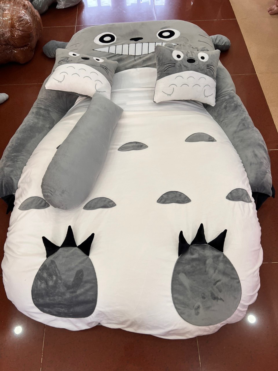 Đệm lười Totoro 1m4x2m cao cấp A làm bằng hạt xốp êm ái