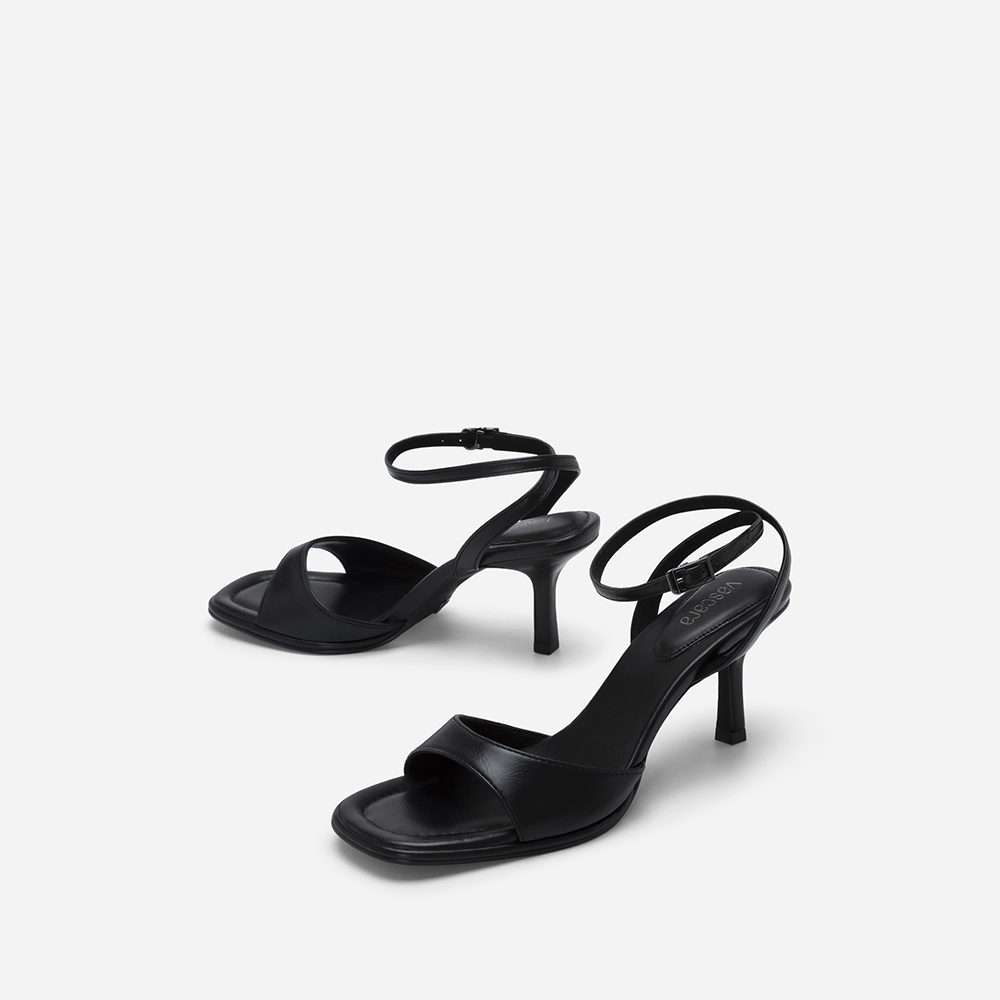 Vascara Sandal Ankle Strap Nhấn Đệm Lót Giày May Chần - SDN 0753