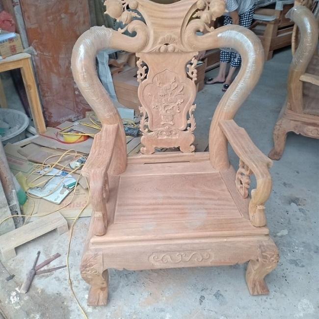 Bàn ghế minh quốc đào gỗ lim tay 10