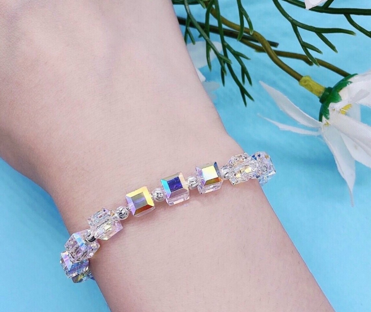 Lắc tay bạc kết hợp đá pha lê