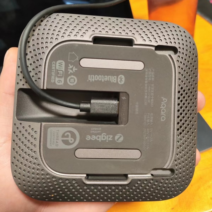 Bộ điều khiển trung tâm Aqara Hub M3 bản Quốc Tế HM-G01D - Cấu hình mạnh mẽ, Bộ nhớ eMMC 8GB, Cấp nguồn POE, Tương thích Matter, Homekit