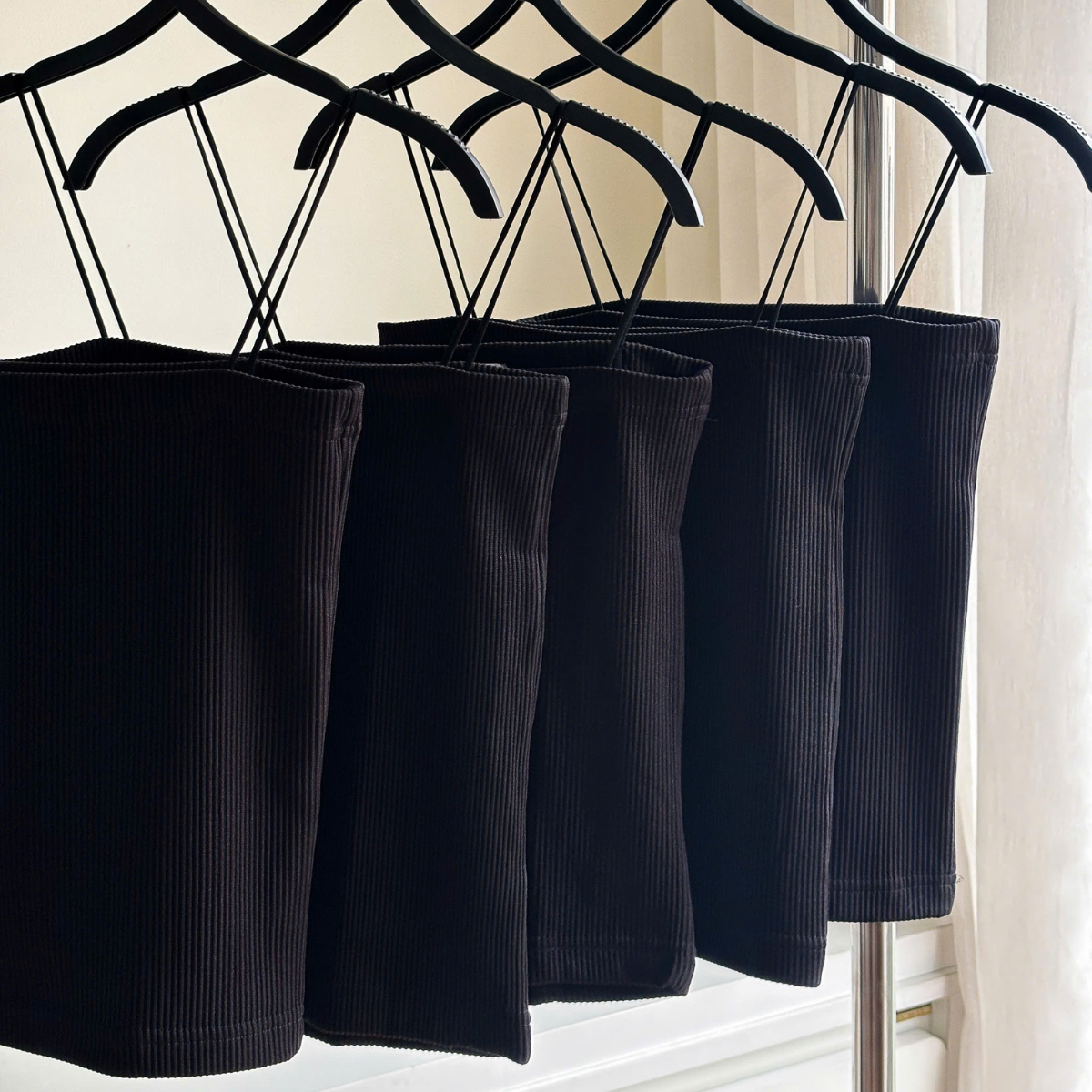 Áo quây cơ bản dây bún Tube Crop Miều Est.2013