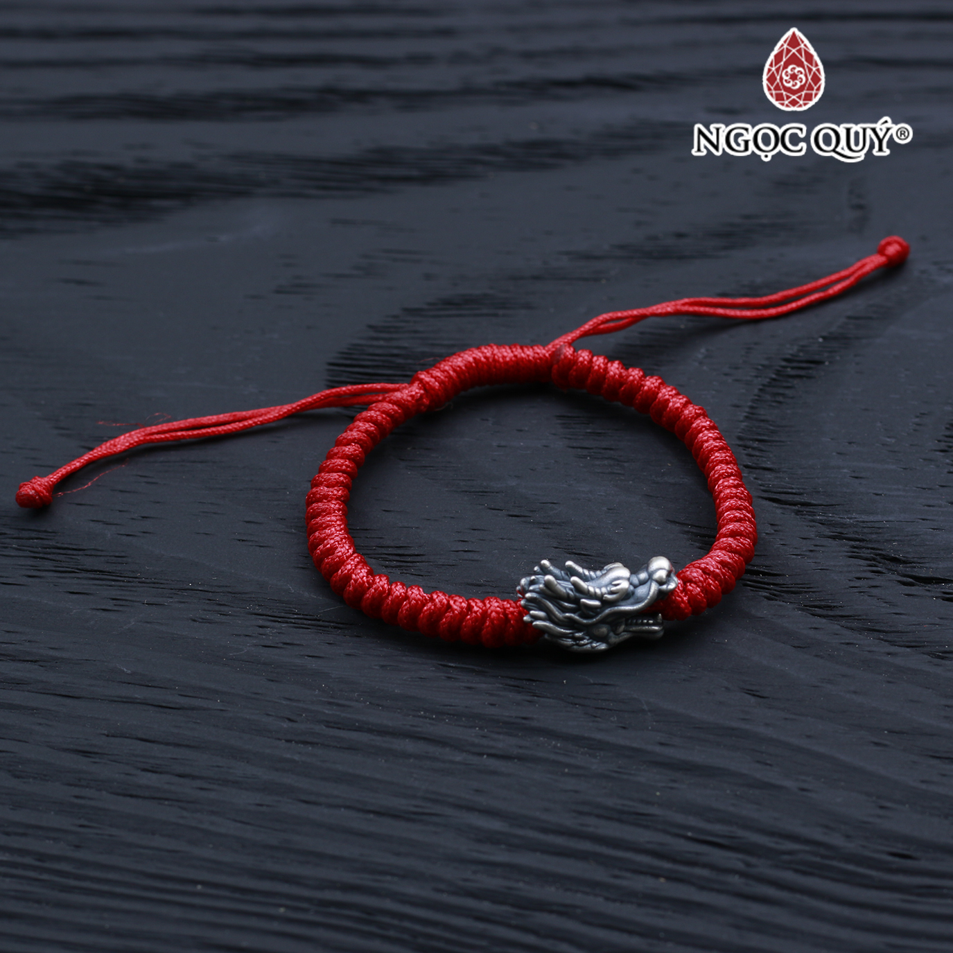 Vòng tay thắt dây đỏ phối đầu rồng bạc - Ngọc Quý Gemstones