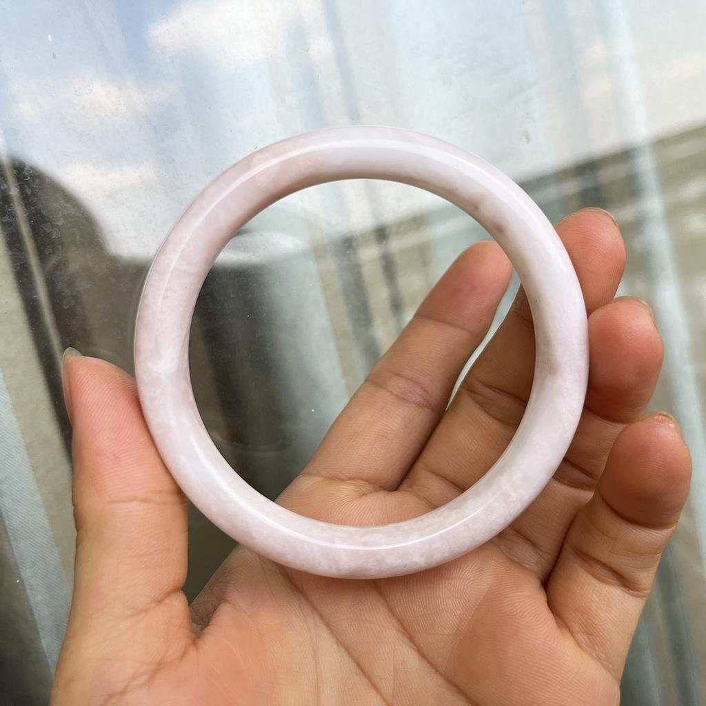 Vòng tay đá tự nhiên của Việt Nam nhiều size, nhiều màu cho mệnh Kim, Mộc, Thủy, Hỏa, Thổ