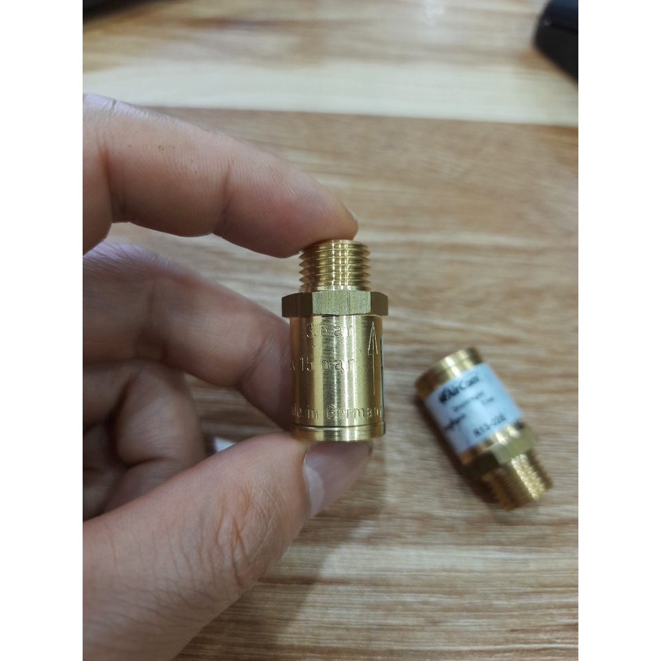 Bộ Điều Chỉnh Áp Suất Aircom Pressure Regulator R13-02E Origin: Germany