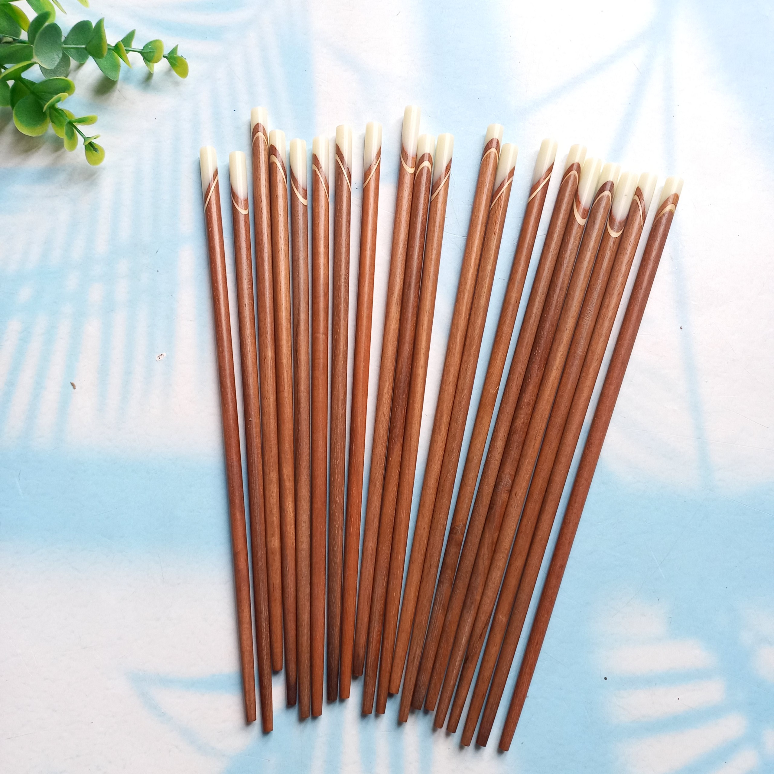 Đũa Gỗ 23cm Đầu Khảm Nhựa Cao Cấp Của Vitrapro