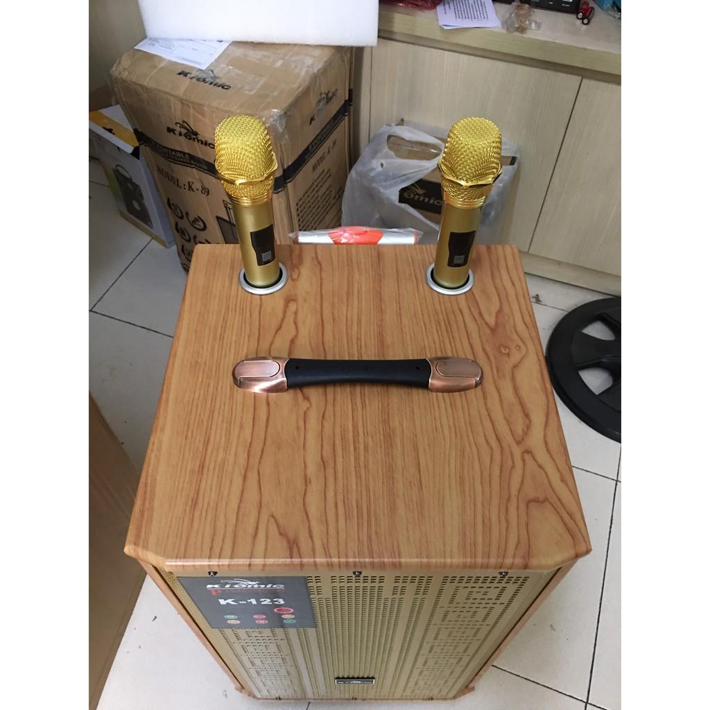 Siêu phẩm Loa kéo Kiomic cao cấp K123 bass 30 âm thanh khủng - Kèm 2 mic không dây cao cấp- Hàng chính hãng