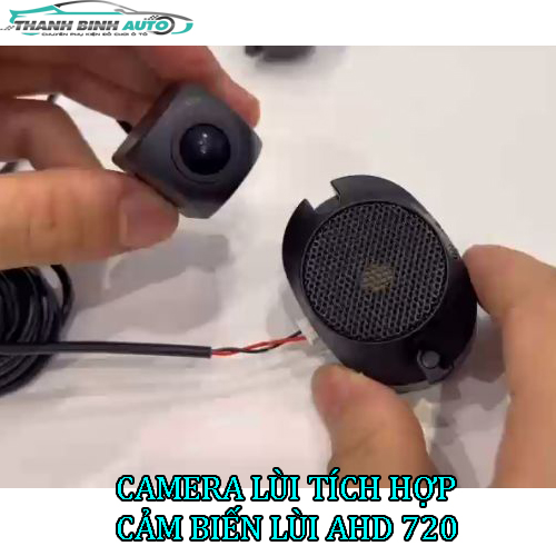 Camera lùi tích hợp cảm biến lùi ahd 720 cho màn hình android trên ô tô
