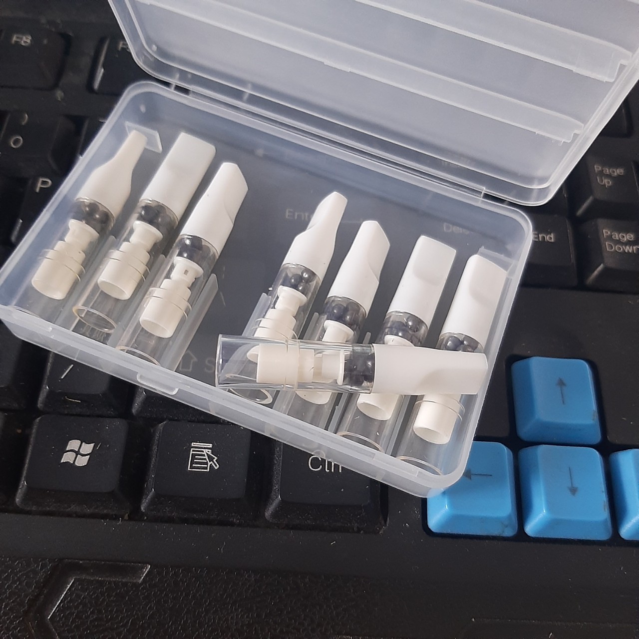 Hộp 8 đầu tẩu thuốc