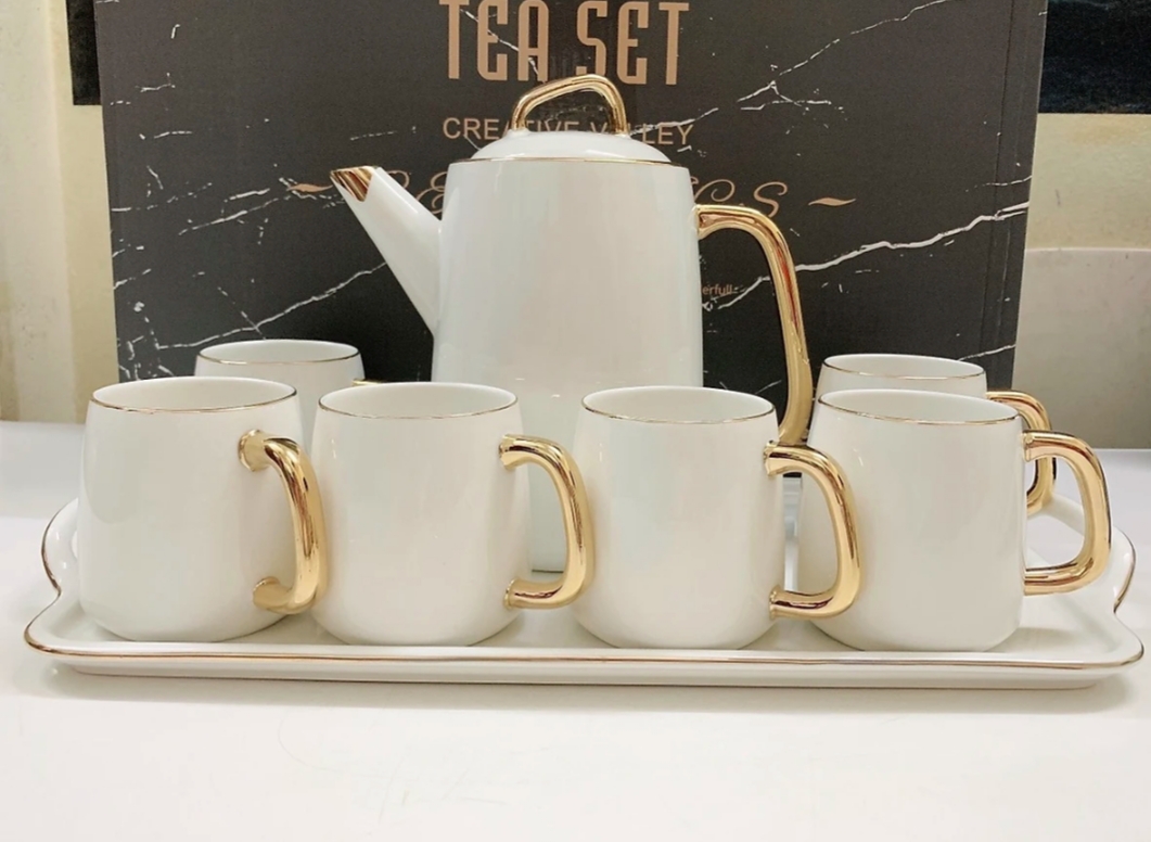 Bộ ấm chén kèm khay sứ trắng phong cách Âu