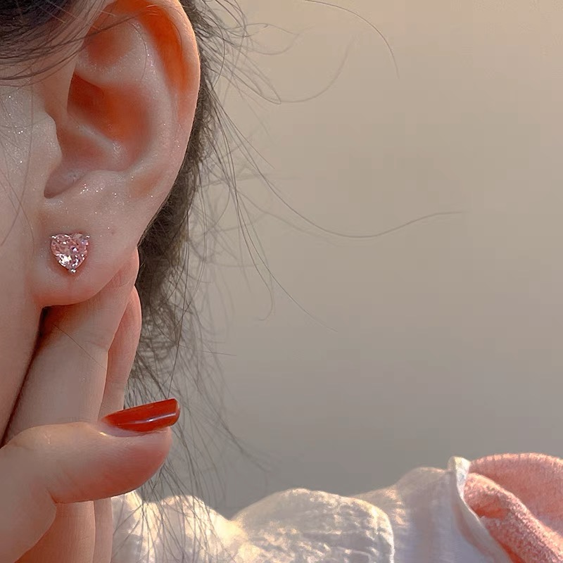 Set 2 đôi khuyên tai đính ngọc màu hồng