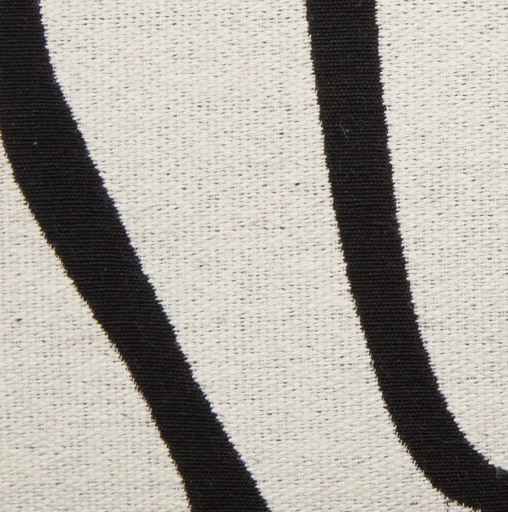 Gối trang trí | JYSK Hvitveis | polyester/cotton | đen/trắng ngà | R45xD45cm