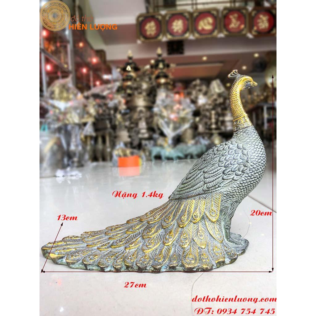 Tượng Công Xòe Đuôi Phong Thủy