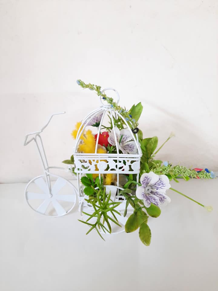 GIỎ HOA HÌNH XE ĐẠP CHỞ XUÂN VỀ