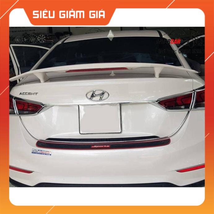 SIÊU GIẢM GIÁ Đuôi gió thể thao CÓ ĐÈN lắp chung được cho các dòng xe, Sedan , vios , camry , atrage ,altist HÀNG CAO C