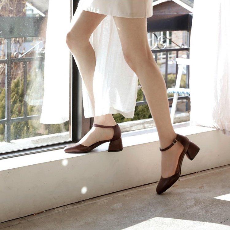 Giày cao gót mũi tròn màu trơn thời trang dành cho nữ