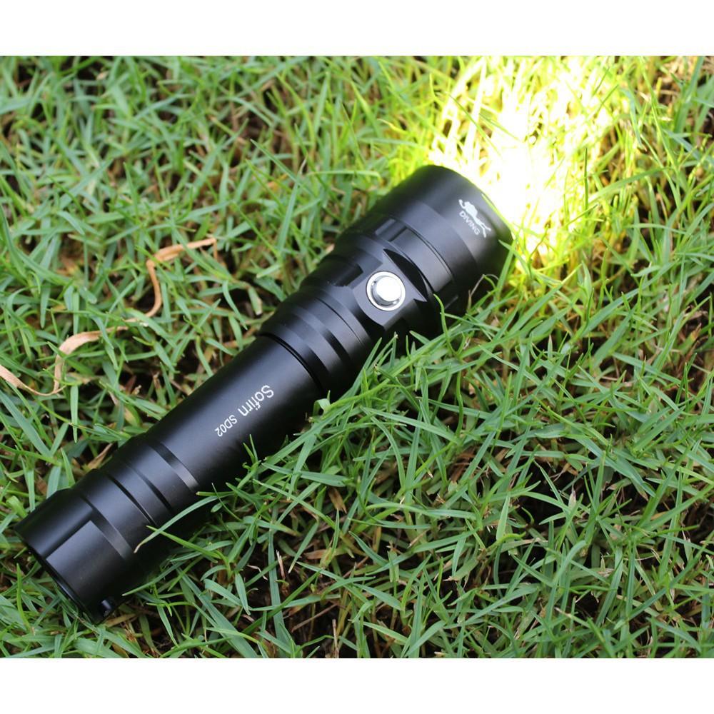 Đèn pin LED Sofirn 1050 Lumens CREE V6 siêu sáng QB1991