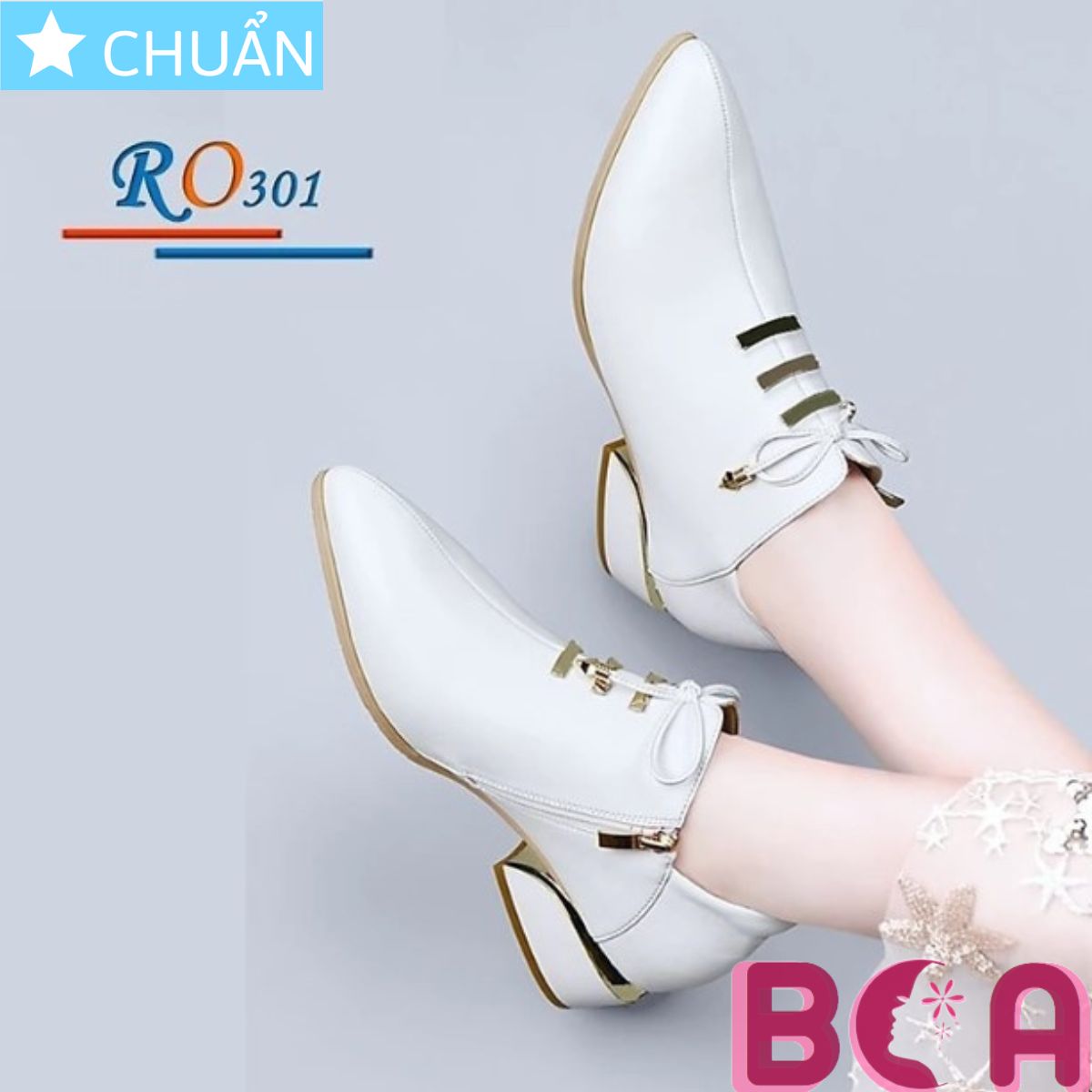 Giày bốt nữ cổ ngắn màu trắng 4p RO301 ROSATA tại BCASHOP nhấn 3 gạch ngang mạ vàng, cùng nơ mảnh thời trang, đẳng cấp