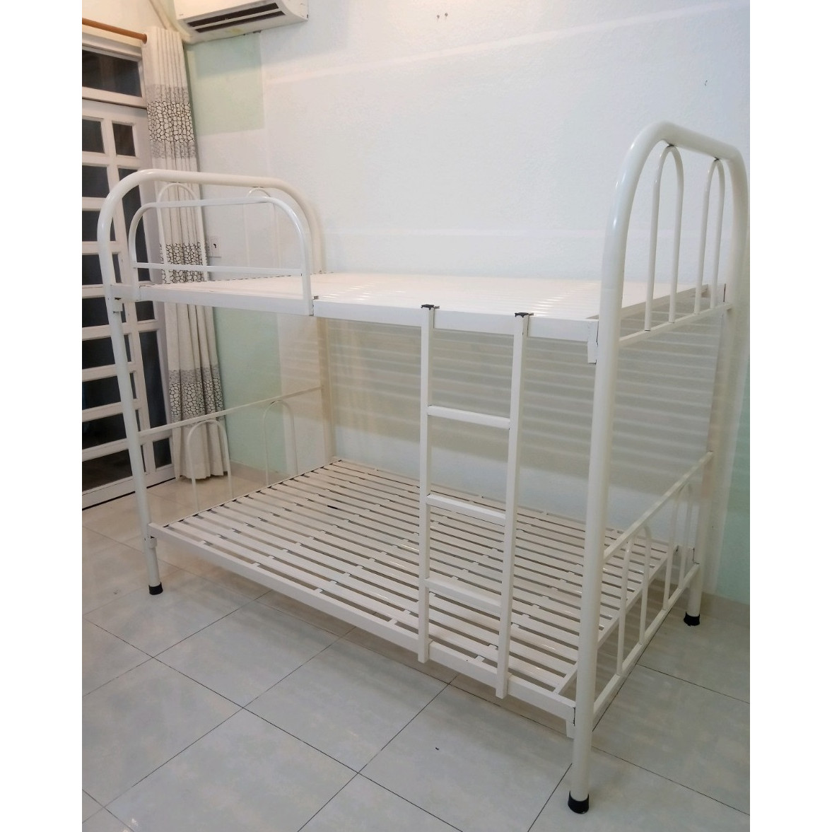 Giường sắt 2 tầng óng tròn 1mx1m màu kem - NTQH04