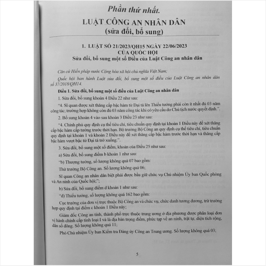 Sách Luật Công An Nhân Dân (sđ, bs 2023) - Luật sđ, bs Một Số Điều Của Luật Xuất Cảnh, Nhập Cảnh Của Công Dân Việt Nam - Luật Nhập Cảnh, Xuất Cảnh, Quá Cảnh, Cư Trú Của Người Nước Ngoài Tại Việt Nam - V2253D