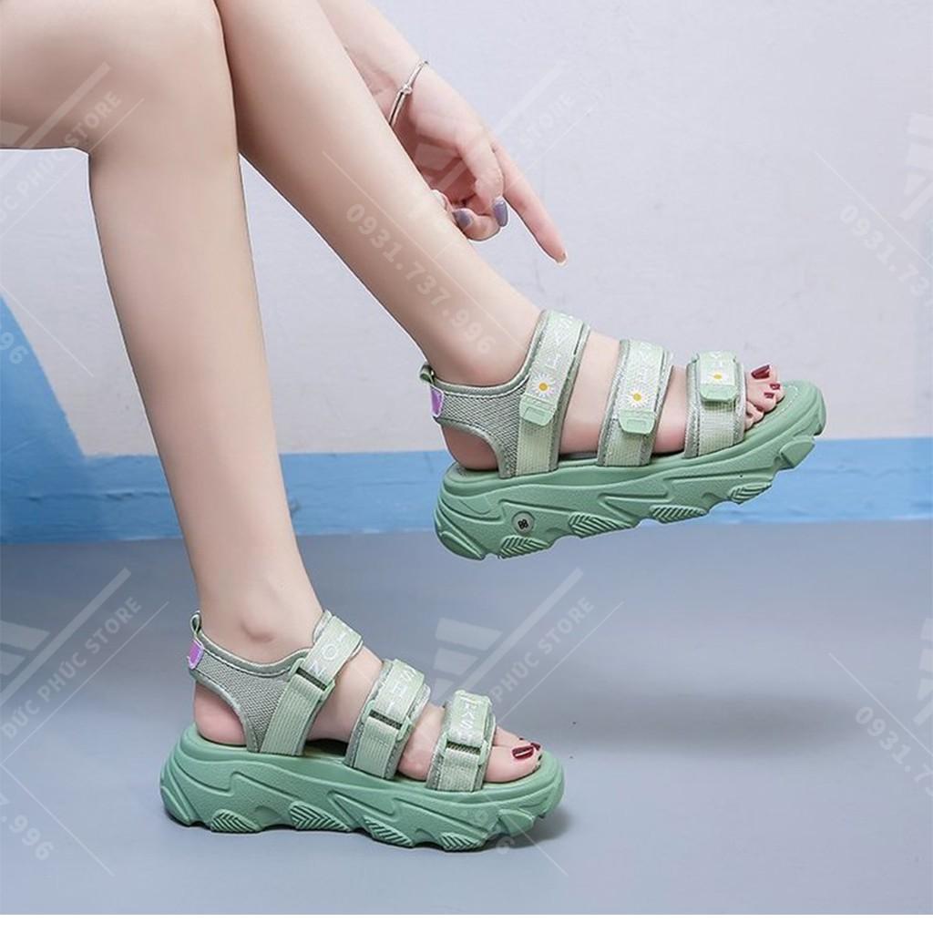 Sandal nữ hoa cúc, dép quai hậu 3 quai đế cao cực đẹp Mẫu mới 2020