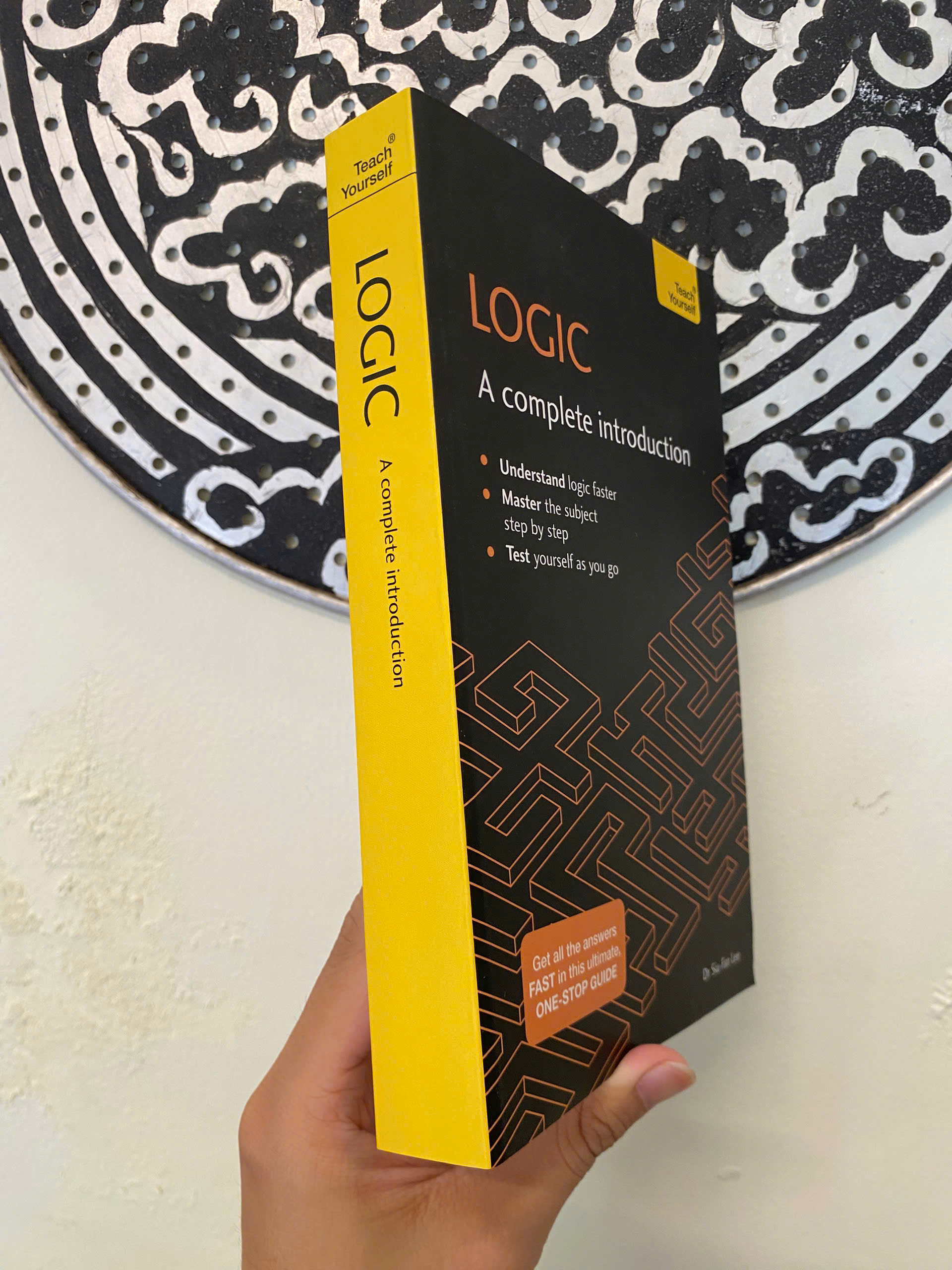 Sách - Logic: A Complete Introduction by Siu-Fan Lee | English Science Book - Sách ngoại văn