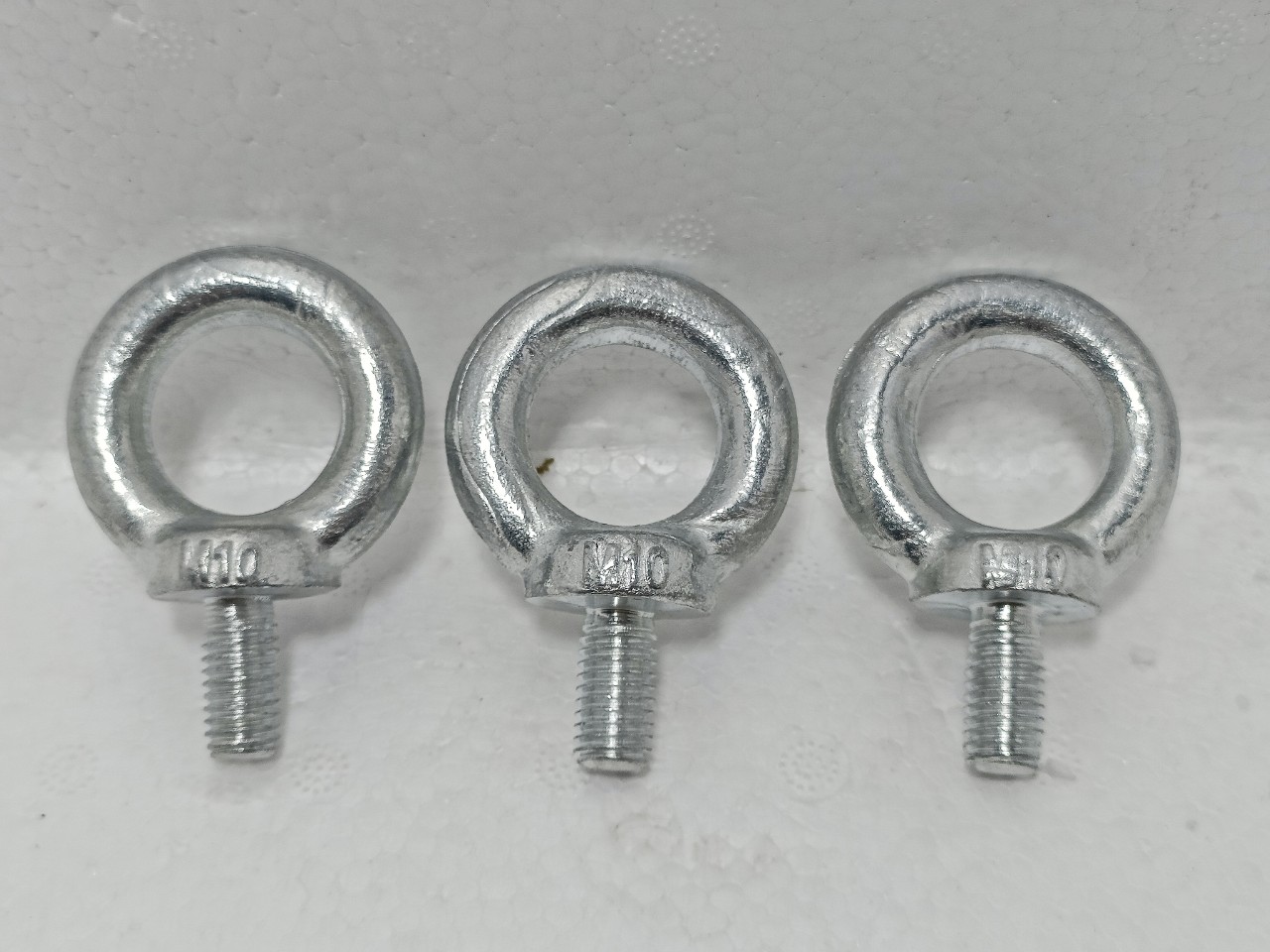 Tai cẩu thép, bulong tròn