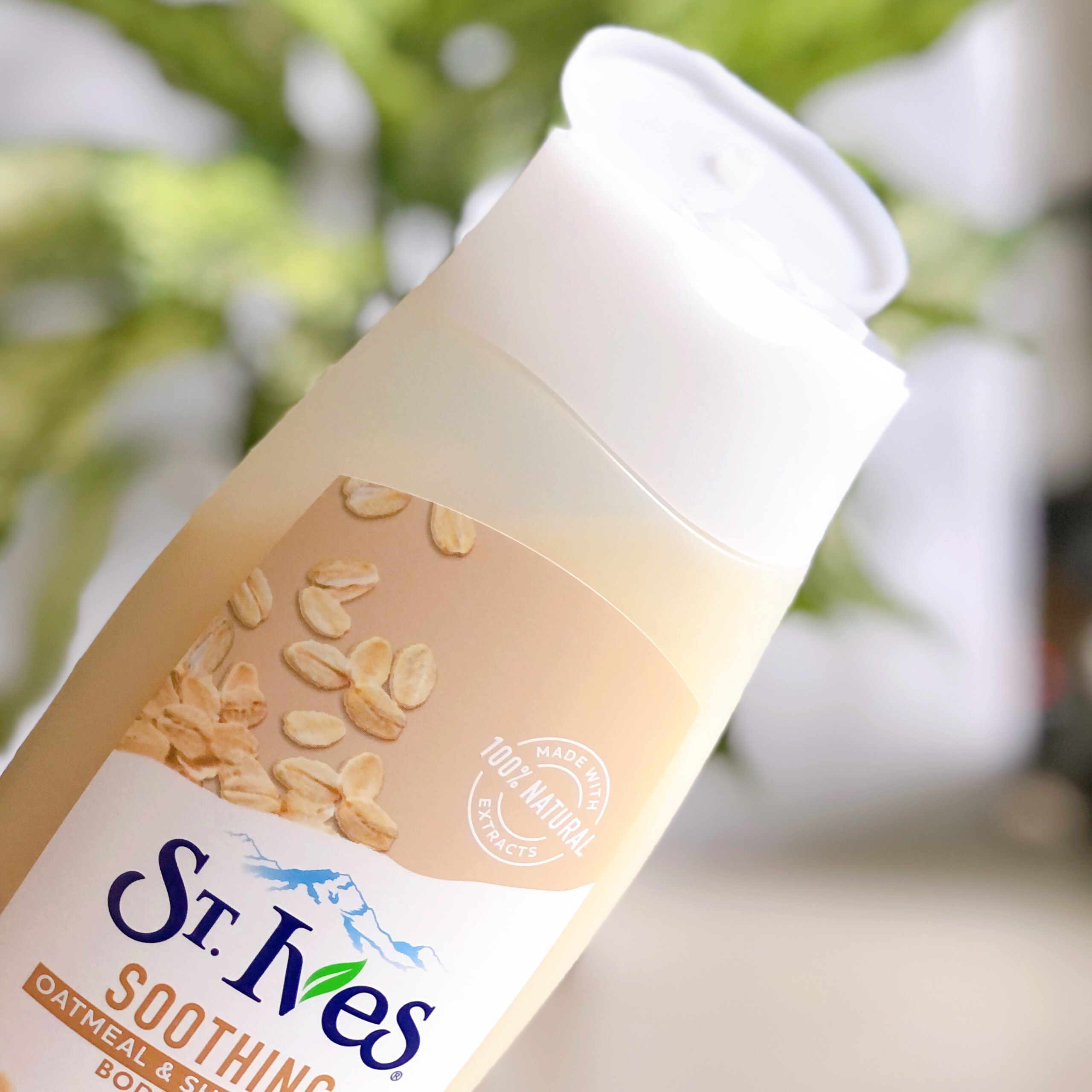 SỮA TẮM ST.IVES BODY WASH TẨY TẾ BÀO CHẾT YẾN MẠCH 400ML