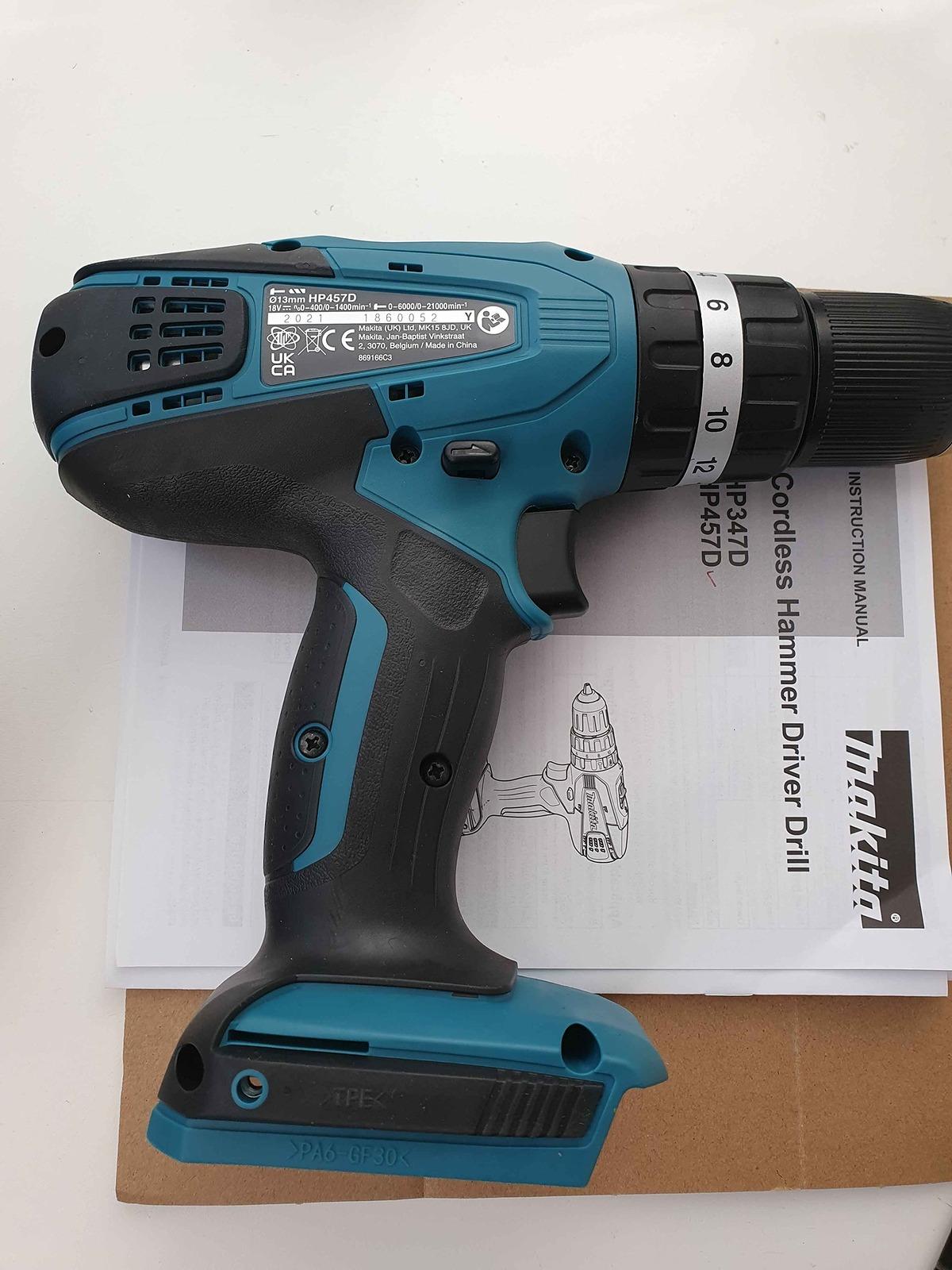 MÁY KHOAN BÚA VÀ VẶN VÍT DÙNG PIN 18V MAKITA HP457DZ - HÀNG CHÍNH HÃNG
