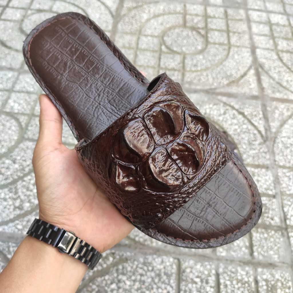Dép ngang Gù cá sấu rất đẹp!