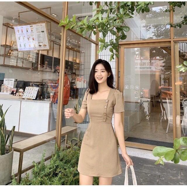 Đầm Nữ Cổ Vuông Phối Nút