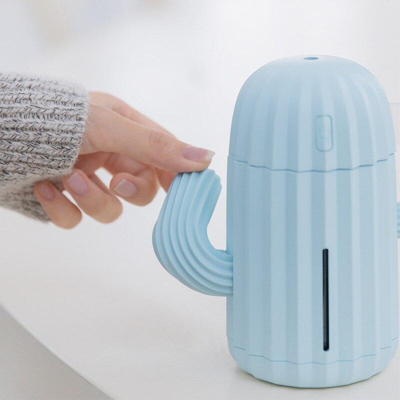 0 cái Máy phun sương tạo độ ẩm không khí mini hình xương rồng có đèn LED cổng sạc USB dung tích 340ml.