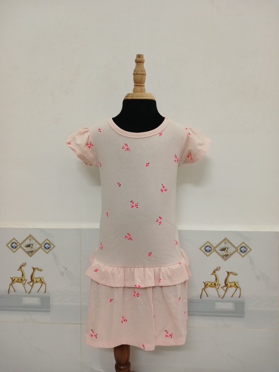 ĐẦM BÉ GÁI 2 BÈO HV HỒNG HOA NHÍ