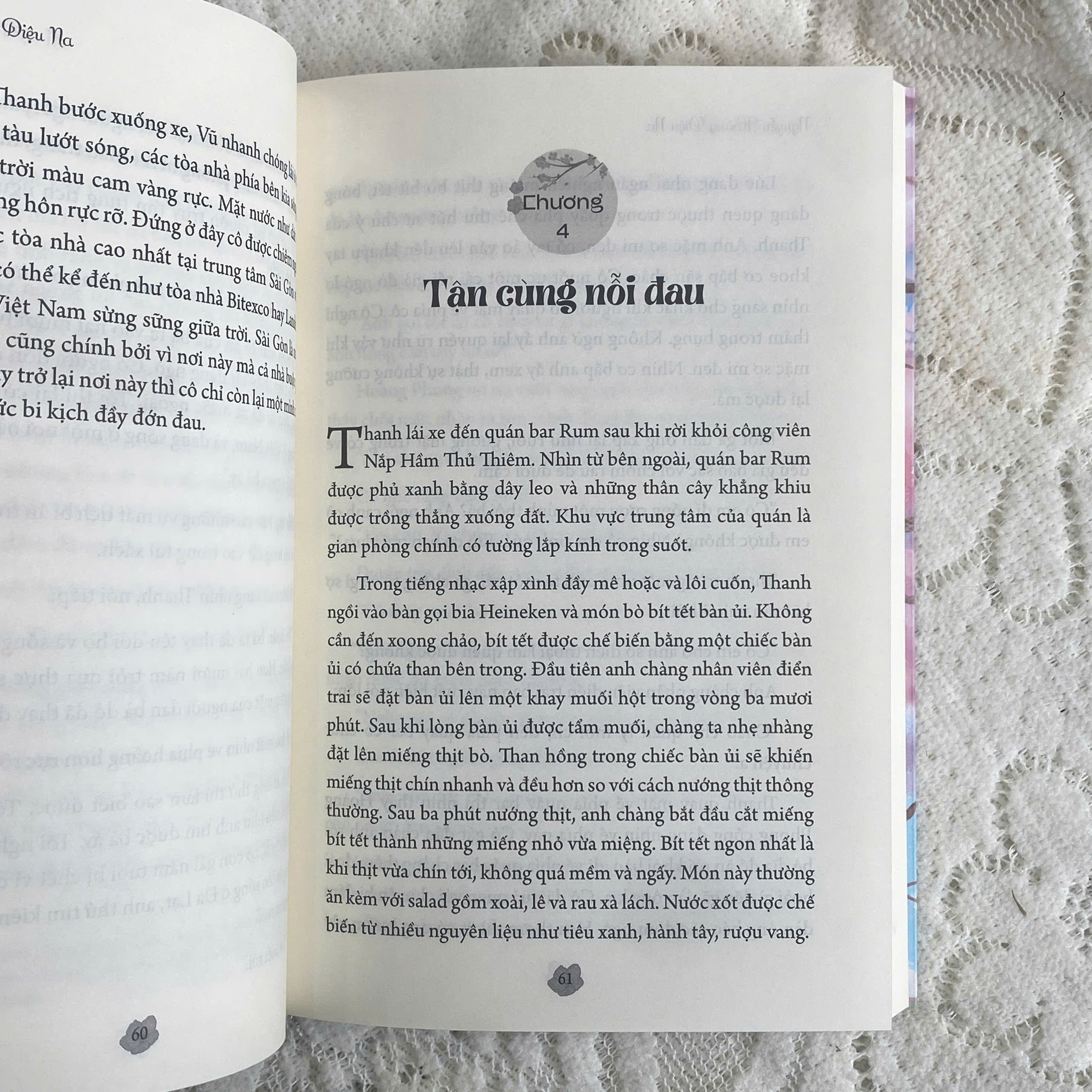 Sách - Nước mắt hoa mai anh đào