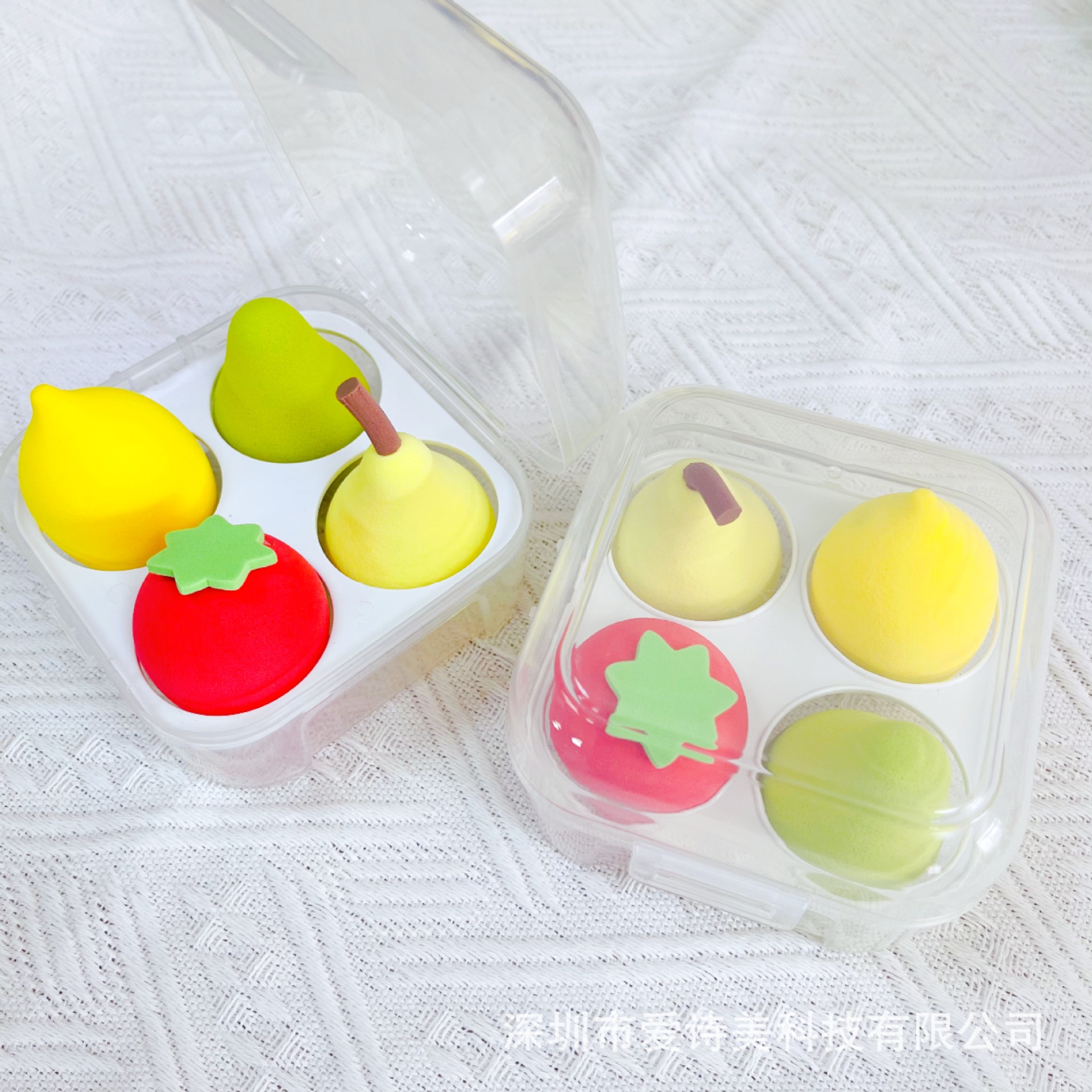 Set hủ bông tán phấn 4 món  , tán phấn siêu mềm mại hình  trái cây ,giọt nước , có độ đàn hồi cao , dẻo ,không bị biến dạng ,nhiều màu sắc cute xinh xắn đáng yêu