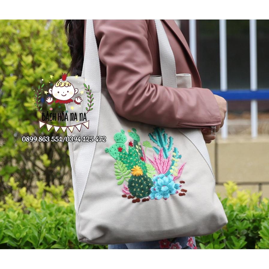 Bộ Kit nguyên liệu tự thêu handmade TÚI TOTE 2 LỚP HOA CỎ MÙA XUÂN-(Có kèm khung thêu) Bách hóa Na na