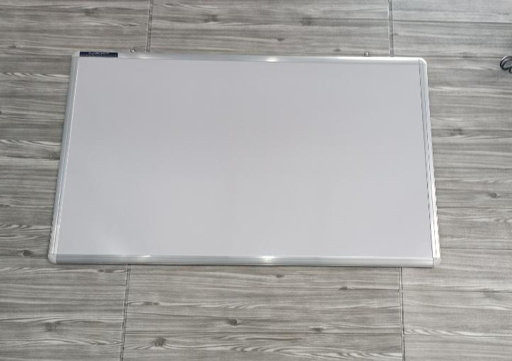 Bảng Trắng Treo Tường Poly Taiwan 60x80cm - Trắng trơn