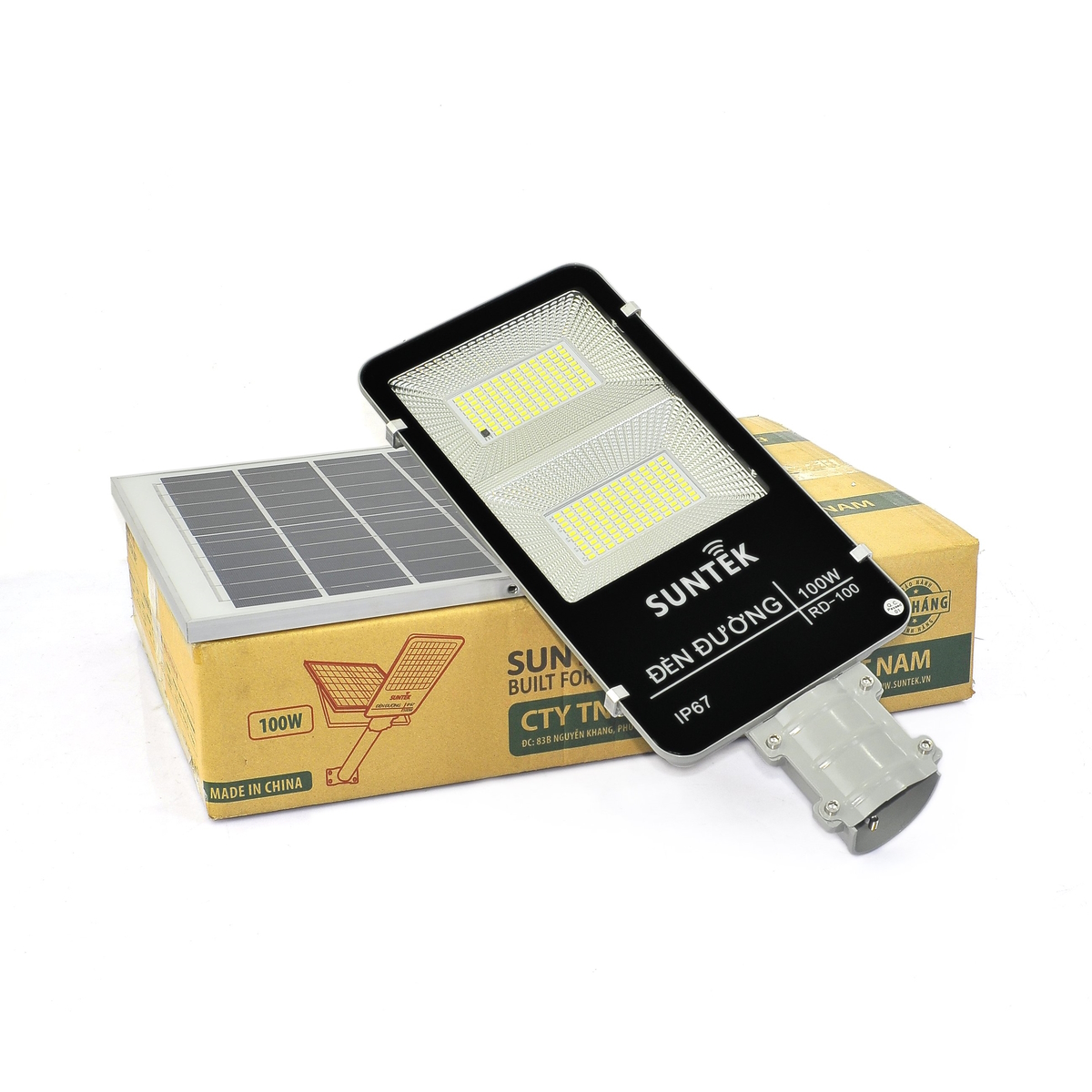 Đèn Đường Năng Lượng Mặt Trời SUNTEK Solar Street Light RD-100 100W - Sáng 12h liên tục | Tự động Bật/Tắt | Điều khiển Từ xa | Chống Bụi/Nước/Va đập/Sét - Hàng Chính Hãng - Bảo hành 18 tháng
