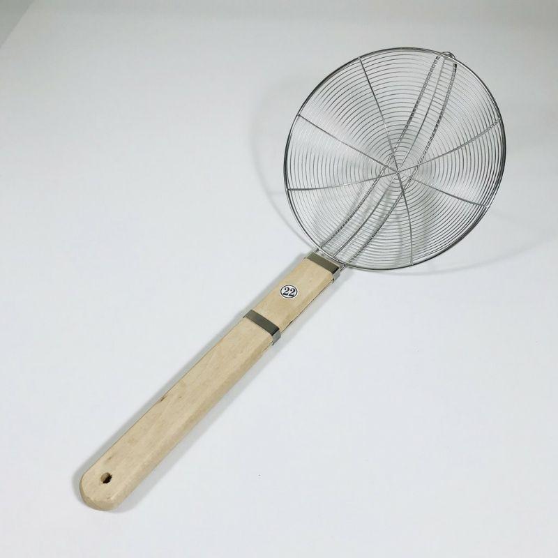 Chao, vợt vòng inox cán gỗ - vớt xương, rau củ, mì bún, đồ ăn 18cm -hàng đẹp