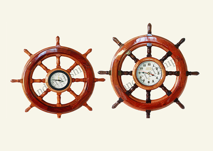 Đồng hồ treo tường hình vô lăng tàu (Chất liệu: gỗ cẩm) 60cm