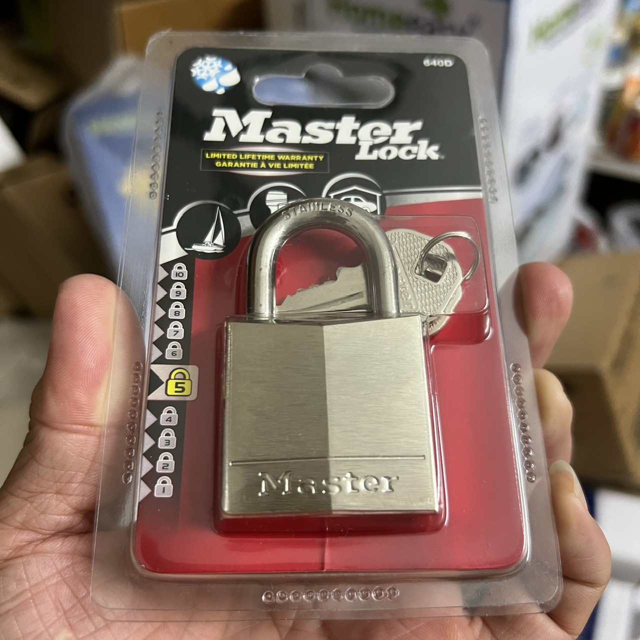 Ổ khóa chống nước Master Lock 640 EURD thân inox 40mm - MSOFT