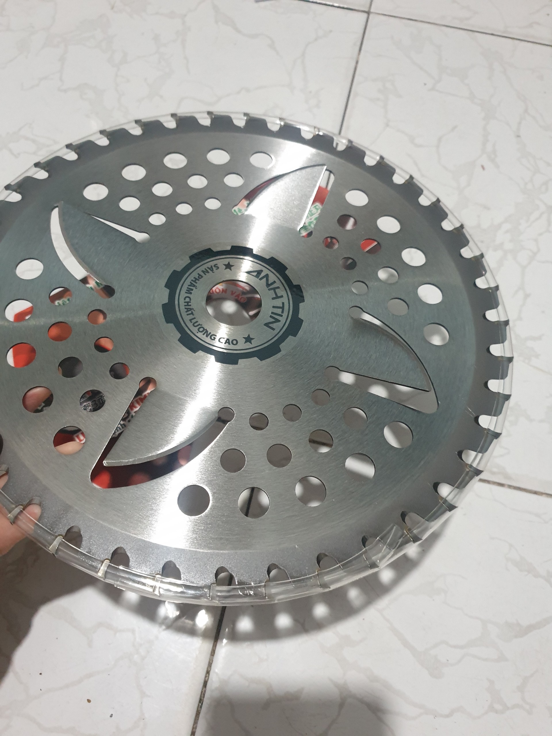 LƯỠI DAO TRÒN HỢP KIM DÙNG CHO MÁY CẮT CỎ
