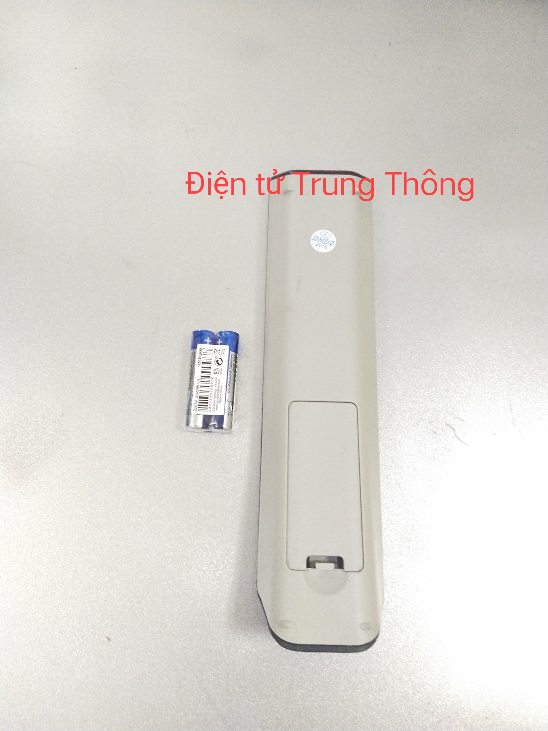 REMOTE ĐIỀU KHIỂN cho ĐẦU THU K+ HD.(KÈM PIN AAA)