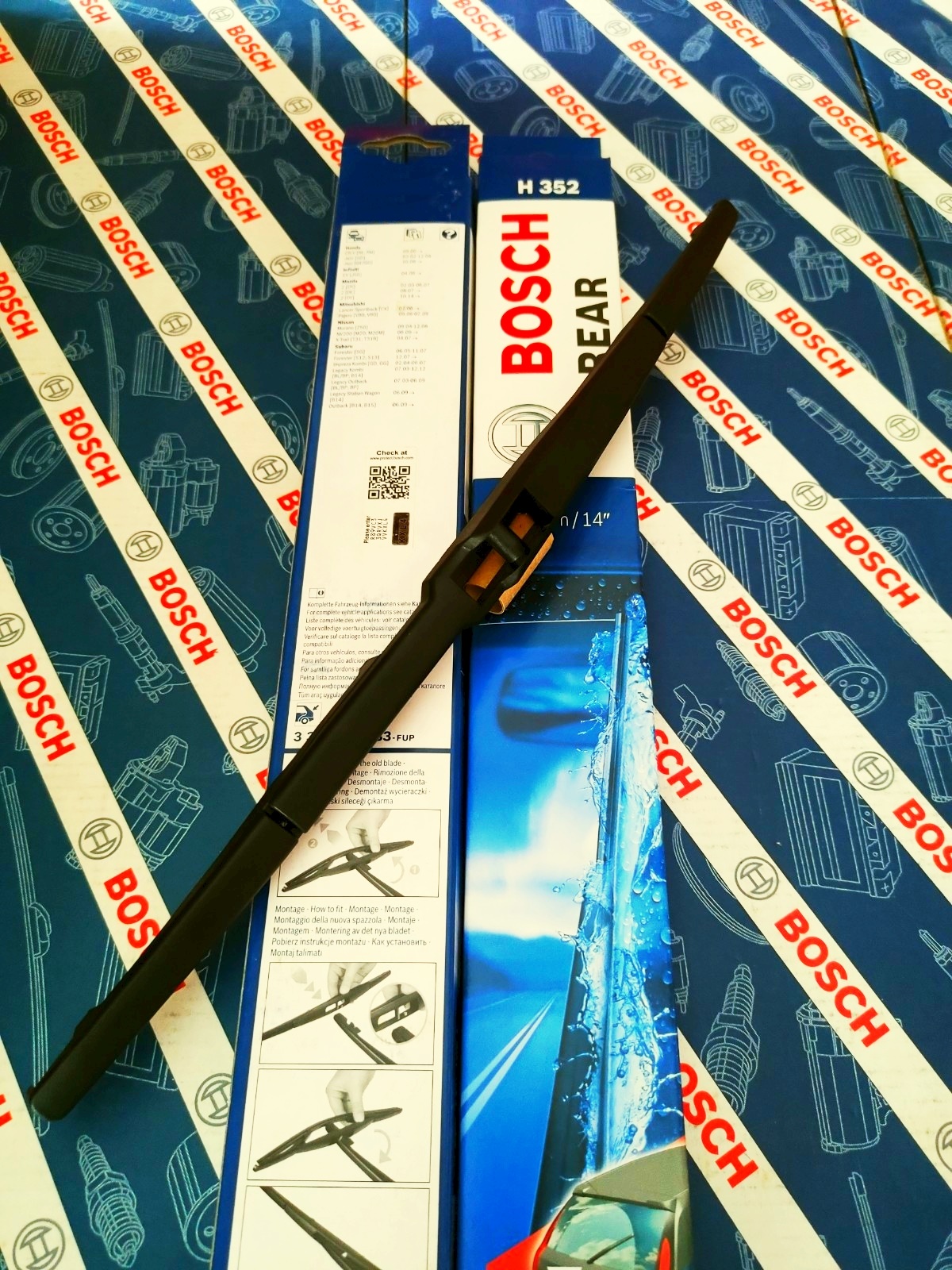 Thanh Gạt Nước Sau Bosch Cho Toyota Corolla Cross, Innova, Fortuner, Veloz