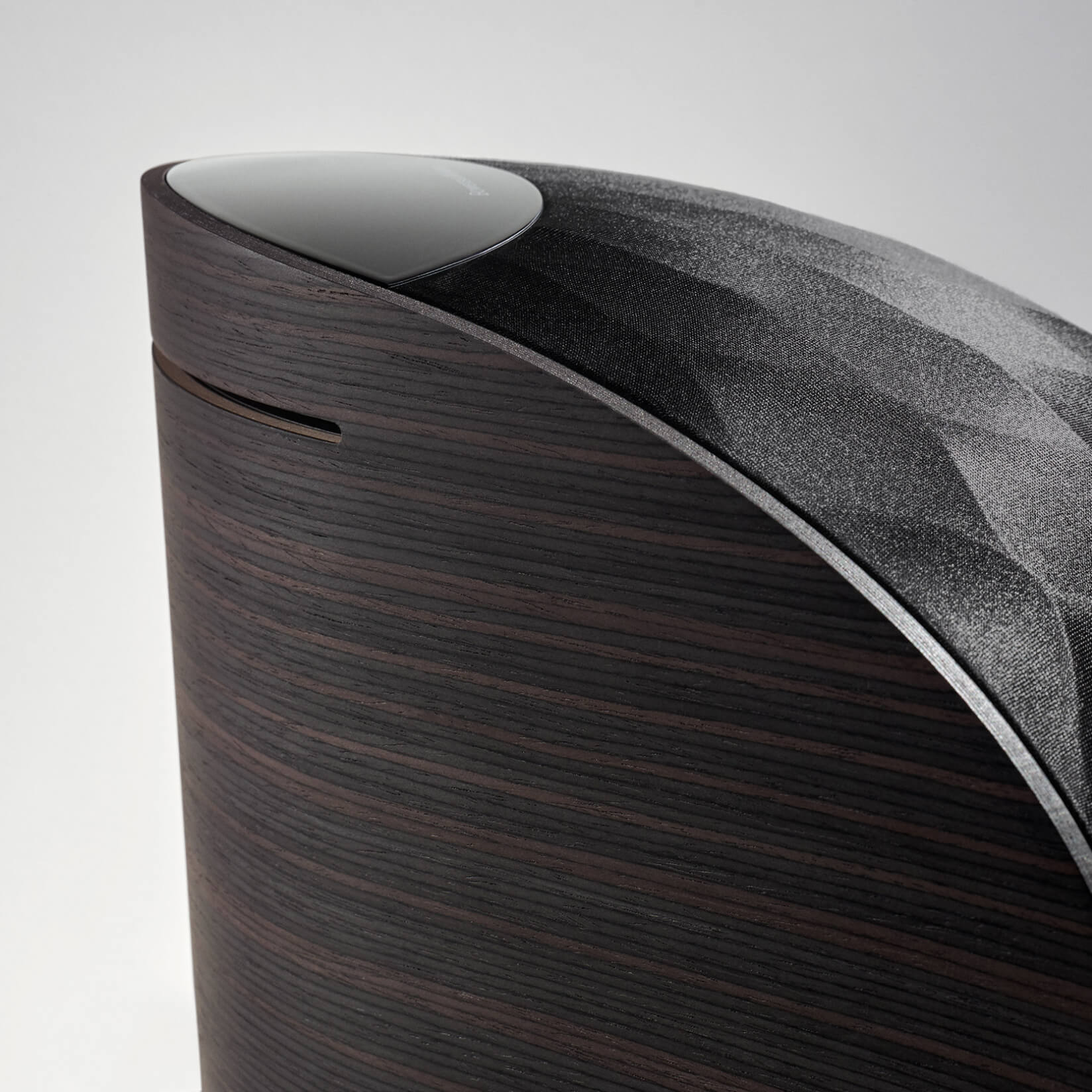 LOA Bowers &amp; Wilkins Formation Wedge HÀNG CHÍNH HÃNG NEW 100