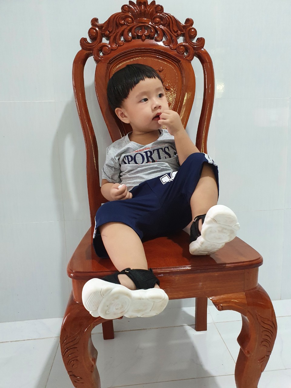Bộ thun cotton cao cấp dành cho bé trai từ 9 đến 37kg