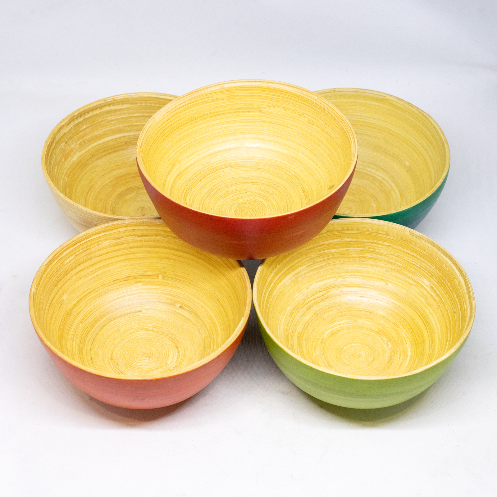 Bộ 5 chiếc bát 5 màu khác nhau từ chất liệu tre
