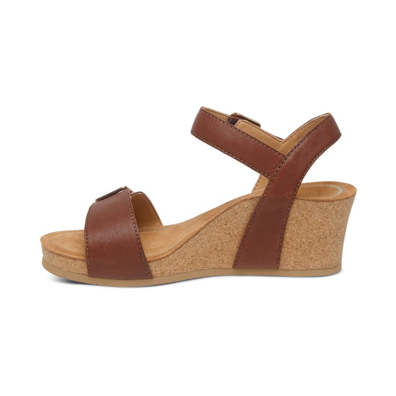 Sandal sức khỏe nữ Aetrex Lexa Walnut - giày cao gót 5p đế đệm êm