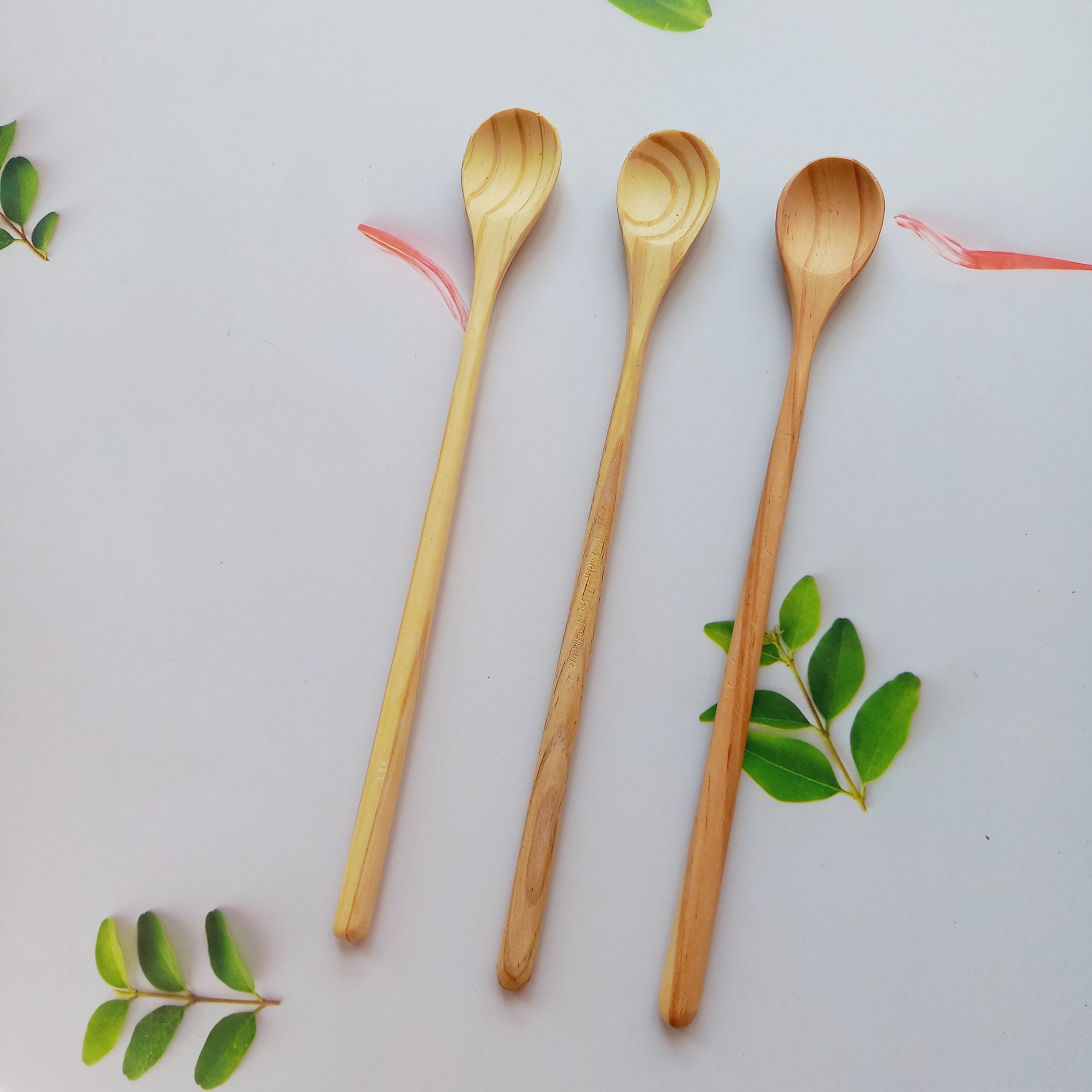 Thìa Gỗ Miệng Tròn Cán Dài 22cm Khuấy Cocktail, Sinh Tố, Cà Phê Decor Trang Trí Chụp Ảnh Bàn Ăn Của Vitrapro